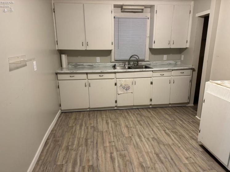 10 Old State Road, Norwalk, 44857, ,Multiple Units,For Sale,Old State,20263427