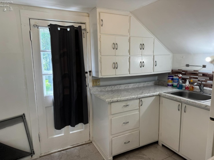 10 Old State Road, Norwalk, 44857, ,Multiple Units,For Sale,Old State,20263427