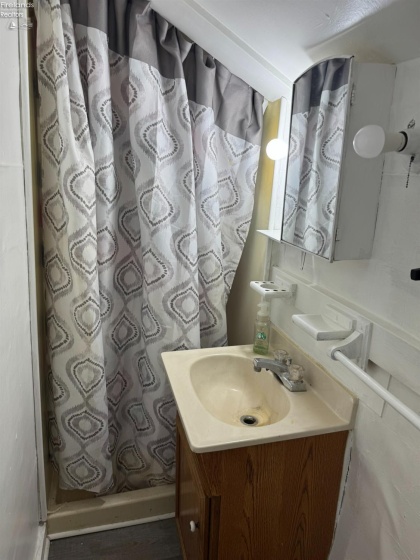 10 Old State Road, Norwalk, 44857, ,Multiple Units,For Sale,Old State,20263427