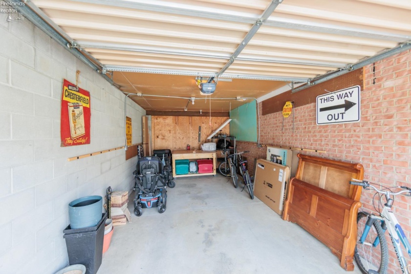 1401 McKinley Street, Sandusky, 44870, 2 Bedrooms Bedrooms, ,2 BathroomsBathrooms,Residential,For Sale,McKinley,20263425