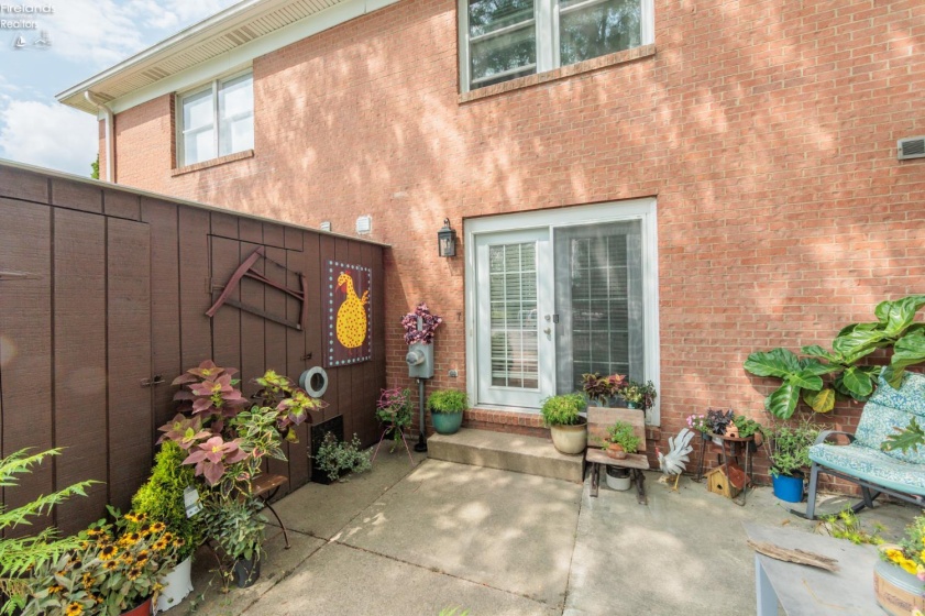 1401 McKinley Street, Sandusky, 44870, 2 Bedrooms Bedrooms, ,2 BathroomsBathrooms,Residential,For Sale,McKinley,20263425