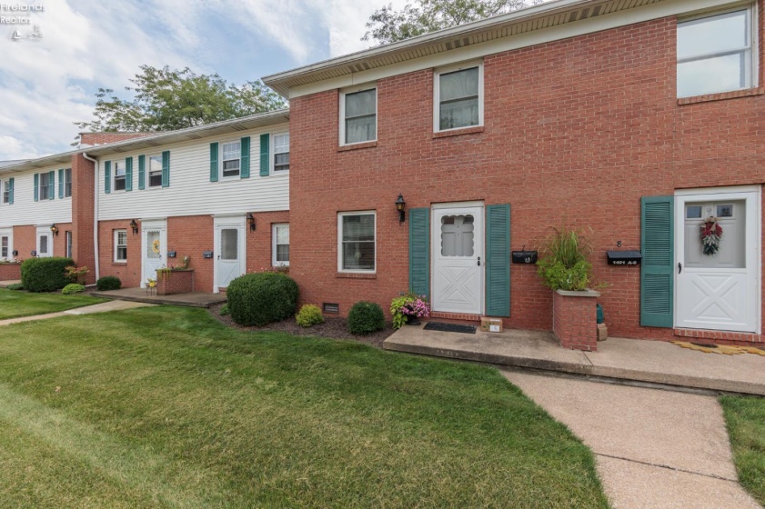 1401 McKinley Street, Sandusky, 44870, 2 Bedrooms Bedrooms, ,2 BathroomsBathrooms,Residential,For Sale,McKinley,20263425