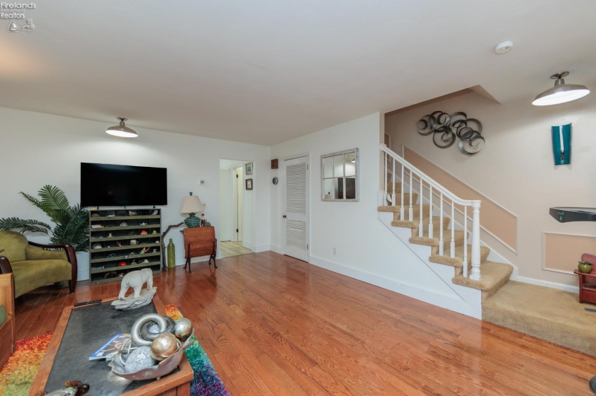 1401 McKinley Street, Sandusky, 44870, 2 Bedrooms Bedrooms, ,2 BathroomsBathrooms,Residential,For Sale,McKinley,20263425