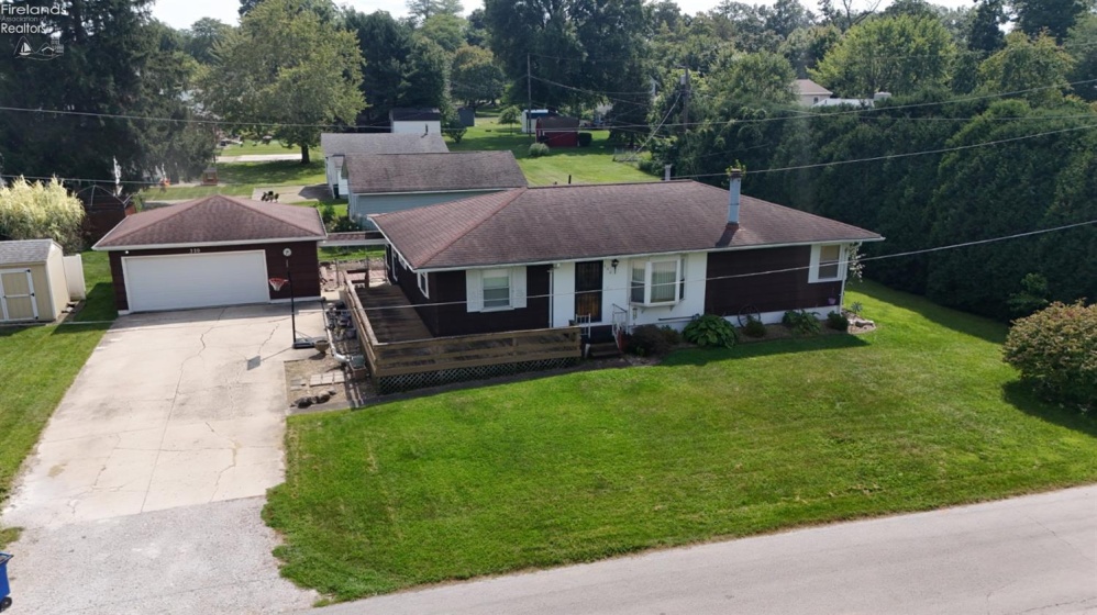 320 Long Street, Willard, 44890, 3 Bedrooms Bedrooms, ,2 BathroomsBathrooms,Residential,For Sale,Long,20263412