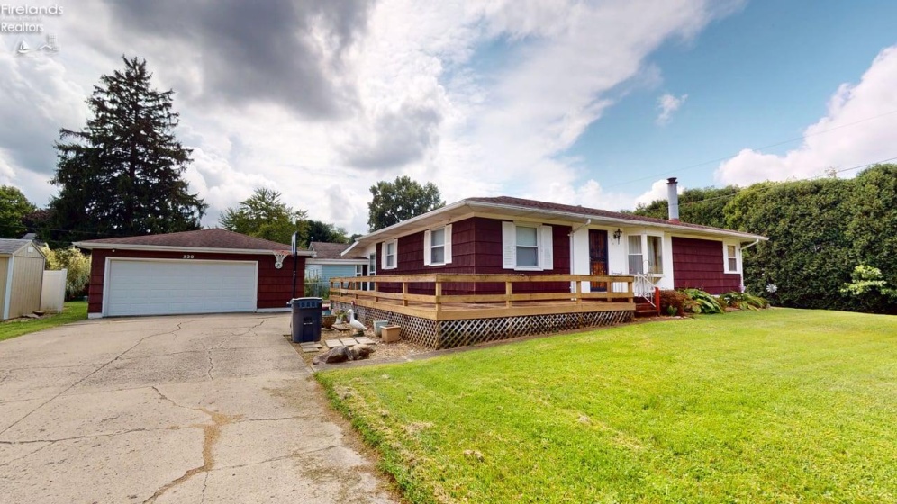 320 Long Street, Willard, 44890, 3 Bedrooms Bedrooms, ,2 BathroomsBathrooms,Residential,For Sale,Long,20263412