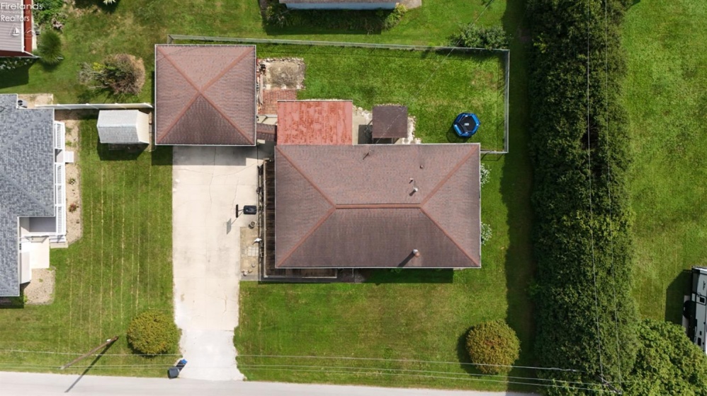 320 Long Street, Willard, 44890, 3 Bedrooms Bedrooms, ,2 BathroomsBathrooms,Residential,For Sale,Long,20263412