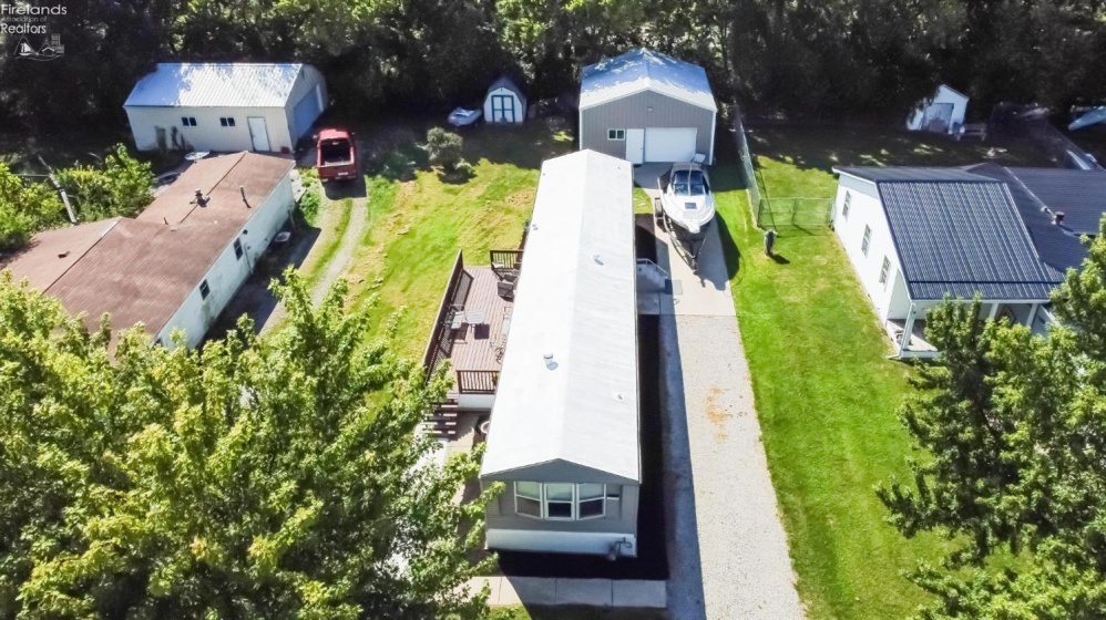 1828 Bay Drive, Port Clinton, 43452, 3 Bedrooms Bedrooms, ,2 BathroomsBathrooms,Residential,For Sale,Bay,20263323