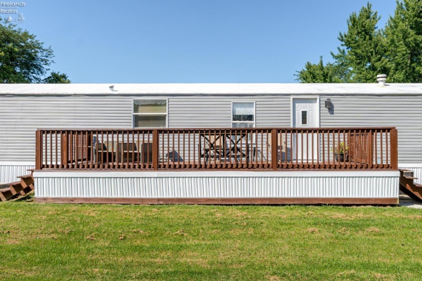 1828 Bay Drive, Port Clinton, 43452, 3 Bedrooms Bedrooms, ,2 BathroomsBathrooms,Residential,For Sale,Bay,20263323