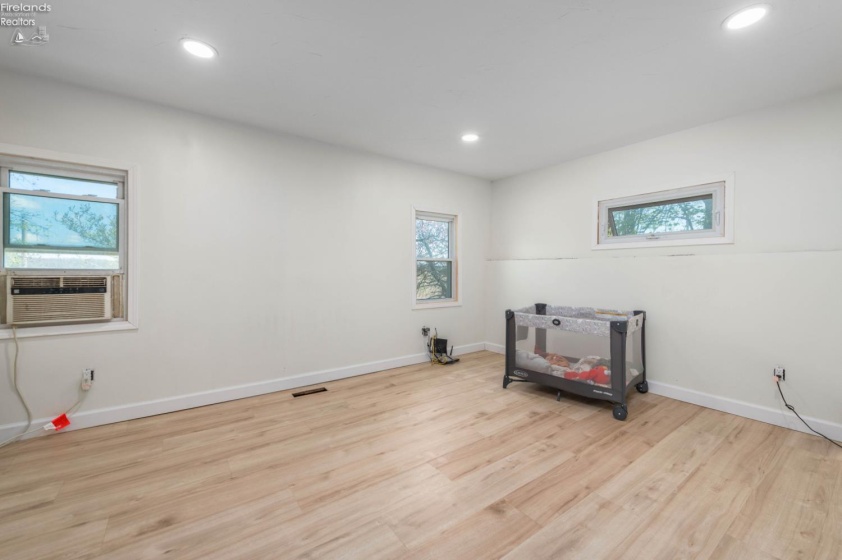 5226 State Route 60, Wakeman, 44889, 3 Bedrooms Bedrooms, ,2 BathroomsBathrooms,Residential,For Sale,State Route 60,20263400