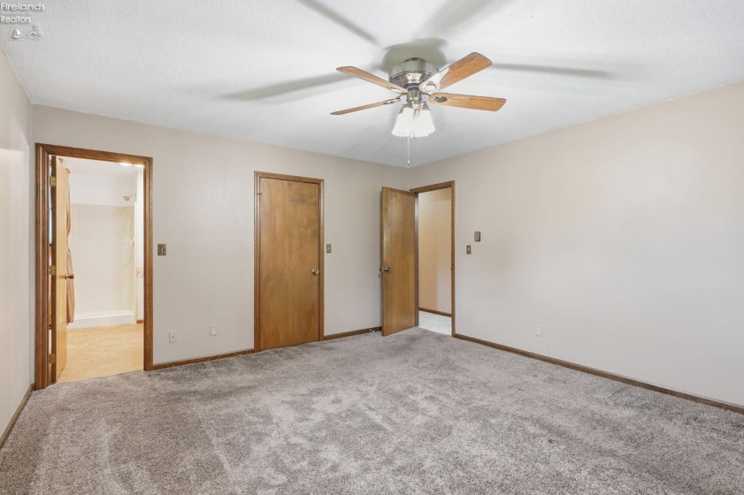 11835 River Lane Road, Oak Harbor, 43449, 3 Bedrooms Bedrooms, ,2 BathroomsBathrooms,Residential,For Sale,River Lane,20263423