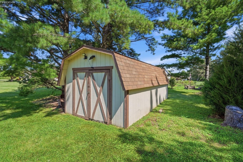 11835 River Lane Road, Oak Harbor, 43449, 3 Bedrooms Bedrooms, ,2 BathroomsBathrooms,Residential,For Sale,River Lane,20263423