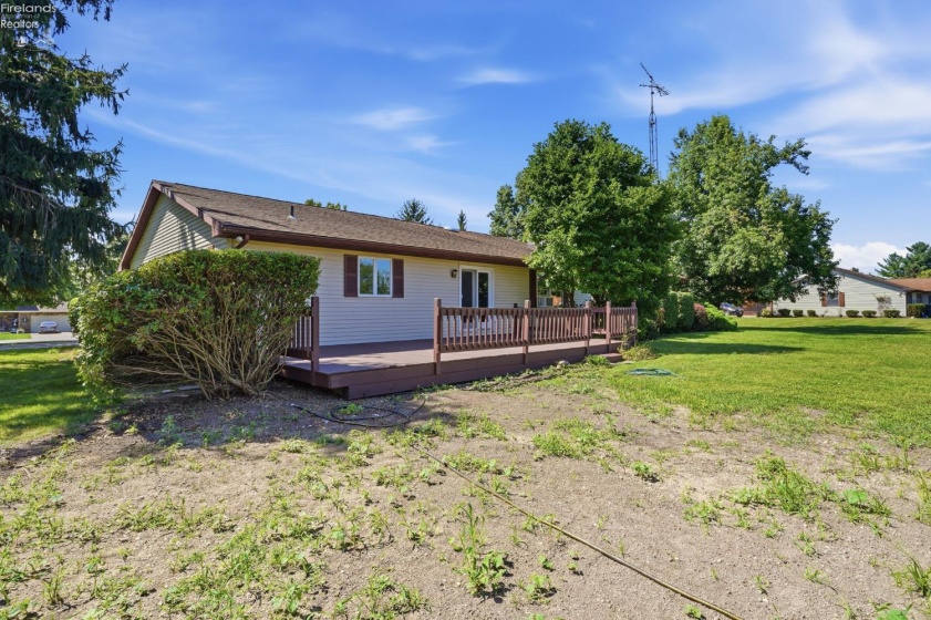 11835 River Lane Road, Oak Harbor, 43449, 3 Bedrooms Bedrooms, ,2 BathroomsBathrooms,Residential,For Sale,River Lane,20263423