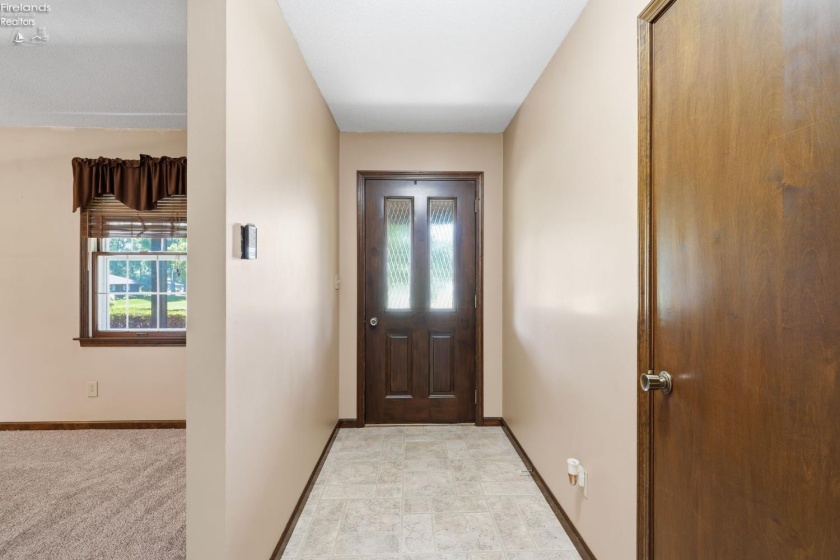 11835 River Lane Road, Oak Harbor, 43449, 3 Bedrooms Bedrooms, ,2 BathroomsBathrooms,Residential,For Sale,River Lane,20263423