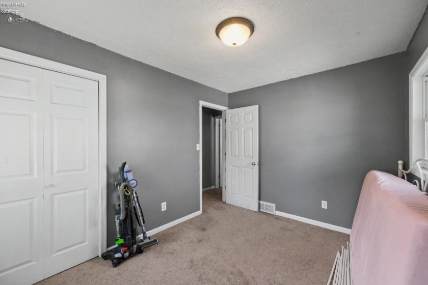 41 Grove Avenue, Norwalk, 44857, 3 Bedrooms Bedrooms, ,1 BathroomBathrooms,Residential,For Sale,Grove Avenue,20263436