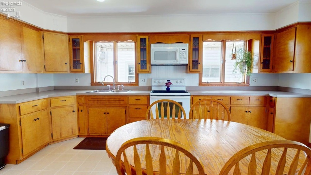 199 Main, Norwalk, 44857, 3 Bedrooms Bedrooms, ,2 BathroomsBathrooms,Residential,For Sale,Main,20263362
