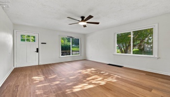 906 Duke, Mansfield, 44905, 4 Bedrooms Bedrooms, ,2 BathroomsBathrooms,Residential,For Sale,Duke,20263446