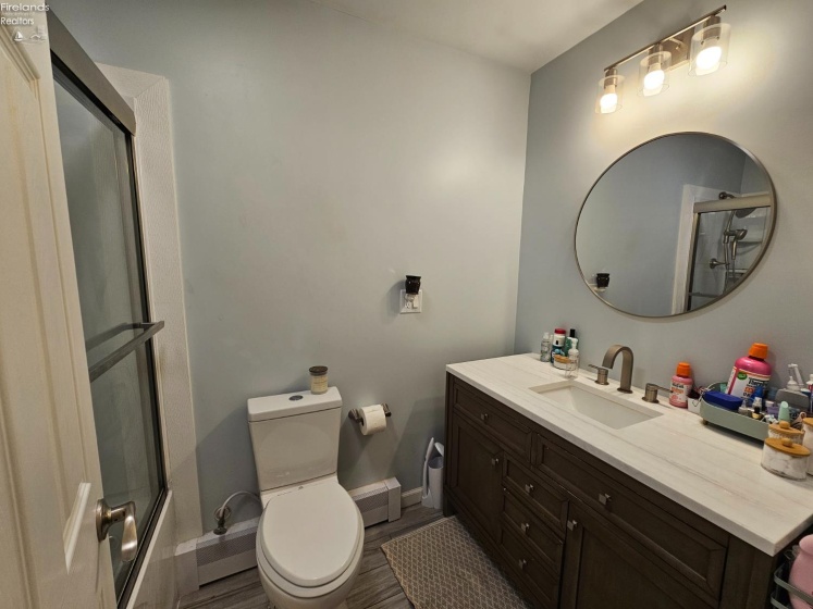 811 Lee Avenue, Port Clinton, 43452, 3 Bedrooms Bedrooms, ,2 BathroomsBathrooms,Residential,For Sale,Lee,20263349