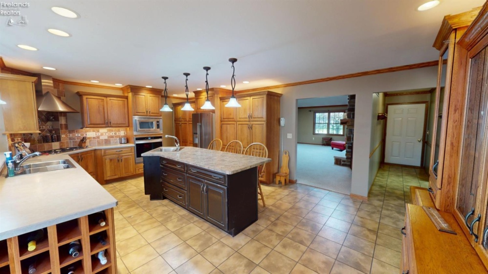41 Adams Drive, Fremont, 43420, 4 Bedroom Bedrooms, ,4 BathroomBathrooms,Residential,For Sale,Adams,20263374
