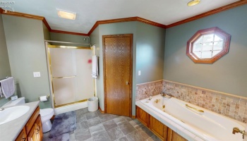 41 Adams Drive, Fremont, 43420, 4 Bedroom Bedrooms, ,4 BathroomBathrooms,Residential,For Sale,Adams,20263374