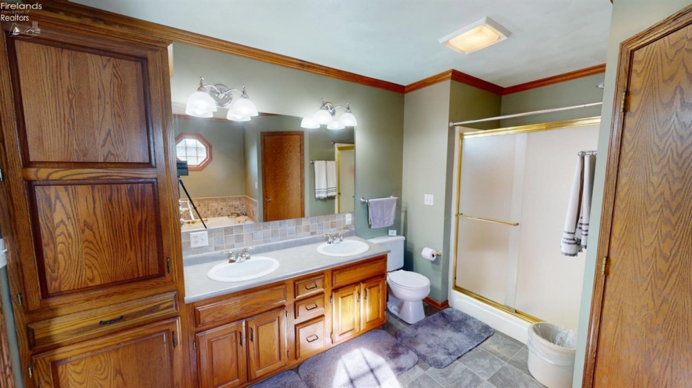 41 Adams Drive, Fremont, 43420, 4 Bedroom Bedrooms, ,4 BathroomBathrooms,Residential,For Sale,Adams,20263374