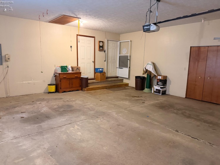 41 Adams Drive, Fremont, 43420, 4 Bedroom Bedrooms, ,4 BathroomBathrooms,Residential,For Sale,Adams,20263374