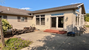 41 Adams Drive, Fremont, 43420, 4 Bedroom Bedrooms, ,4 BathroomBathrooms,Residential,For Sale,Adams,20263374