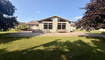 41 Adams Drive, Fremont, 43420, 4 Bedroom Bedrooms, ,4 BathroomBathrooms,Residential,For Sale,Adams,20263374