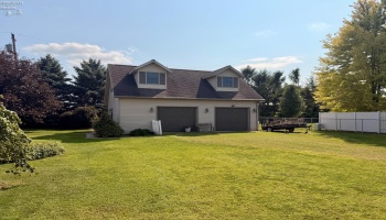 41 Adams Drive, Fremont, 43420, 4 Bedroom Bedrooms, ,4 BathroomBathrooms,Residential,For Sale,Adams,20263374