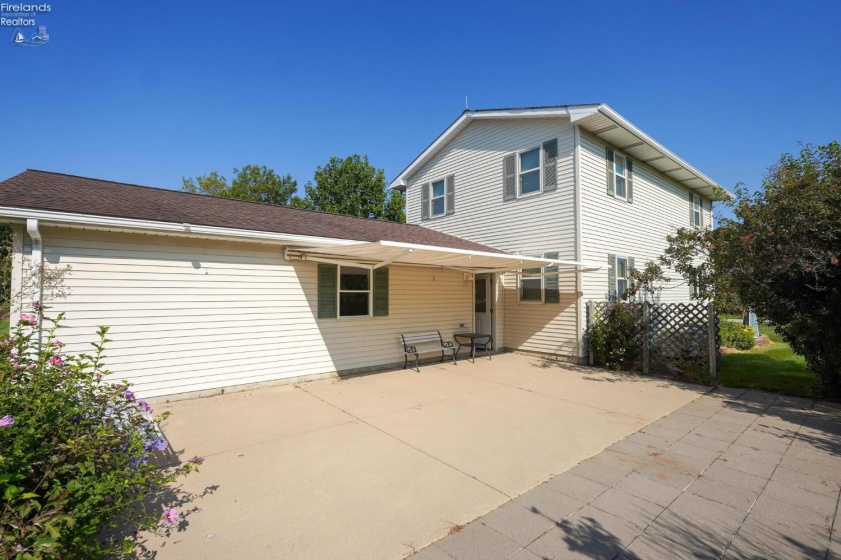 2299 County Road 181, Green Springs, 44836, 4 Bedrooms Bedrooms, ,2 BathroomsBathrooms,Residential,For Sale,County Road 181,20263453
