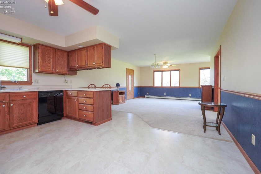 2299 County Road 181, Green Springs, 44836, 4 Bedrooms Bedrooms, ,2 BathroomsBathrooms,Residential,For Sale,County Road 181,20263453
