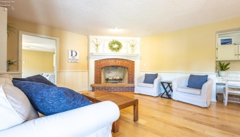 1024 Main Street, Huron, 44839, 5 Bedroom Bedrooms, ,3 BathroomBathrooms,Residential,For Sale,Main,20263244