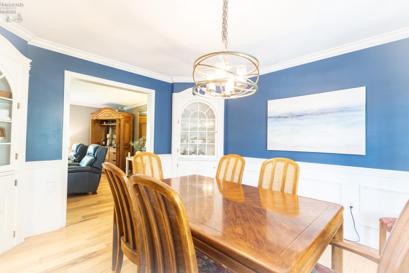 1024 Main Street, Huron, 44839, 5 Bedroom Bedrooms, ,3 BathroomBathrooms,Residential,For Sale,Main,20263244