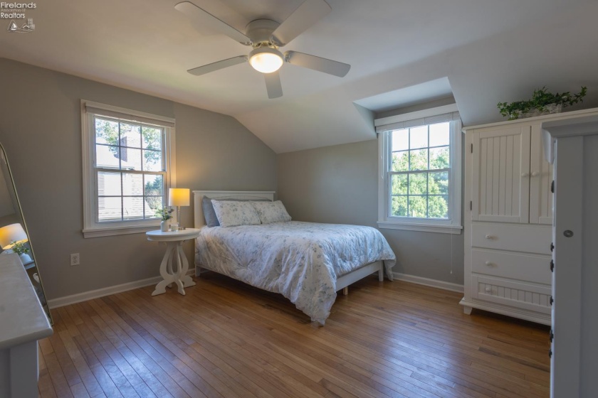 1024 Main Street, Huron, 44839, 5 Bedroom Bedrooms, ,3 BathroomBathrooms,Residential,For Sale,Main,20263244