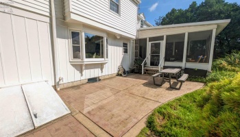 1024 Main Street, Huron, 44839, 5 Bedroom Bedrooms, ,3 BathroomBathrooms,Residential,For Sale,Main,20263244