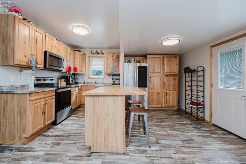 3341 Main Street, Burgoon, 43407, 3 Bedroom Bedrooms, ,1 BathroomBathrooms,Residential,For Sale,Main,20263327