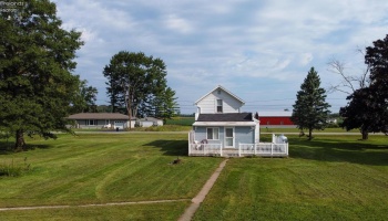 3341 Main Street, Burgoon, 43407, 3 Bedroom Bedrooms, ,1 BathroomBathrooms,Residential,For Sale,Main,20263327 3341 Main Street, Burgoon, 43407, 3 Bedroom Bedrooms, ,1 BathroomBathrooms,Residential,For Sale,Main,20263327