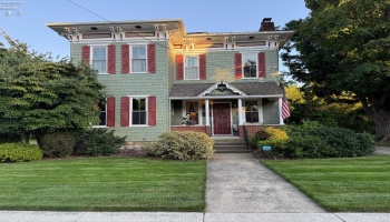 242 East Main Street, Norwalk, 44857, 4 Bedrooms Bedrooms, ,2 BathroomsBathrooms,Residential,For Sale,East Main,20263458