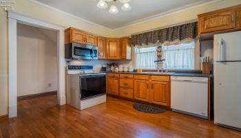124 Prospect Street, Fremont, 43420, 4 Bedrooms Bedrooms, ,2 BathroomsBathrooms,Residential,For Sale,Prospect,20263459