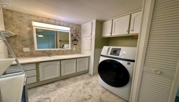140 Rathbun Drive, Marblehead, 43440, ,2 BathroomsBathrooms,Residential,For Sale,Rathbun,20263465