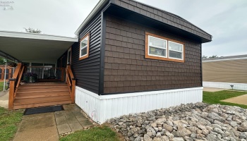 140 Rathbun Drive, Marblehead, 43440, ,2 BathroomsBathrooms,Residential,For Sale,Rathbun,20263465
