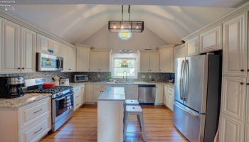 1460 Lexington, Vermilion, 44089, 4 Bedroom Bedrooms, ,5 BathroomBathrooms,Residential,For Sale,Lexington,20263264