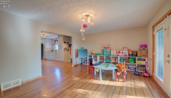 1460 Lexington, Vermilion, 44089, 4 Bedroom Bedrooms, ,5 BathroomBathrooms,Residential,For Sale,Lexington,20263264