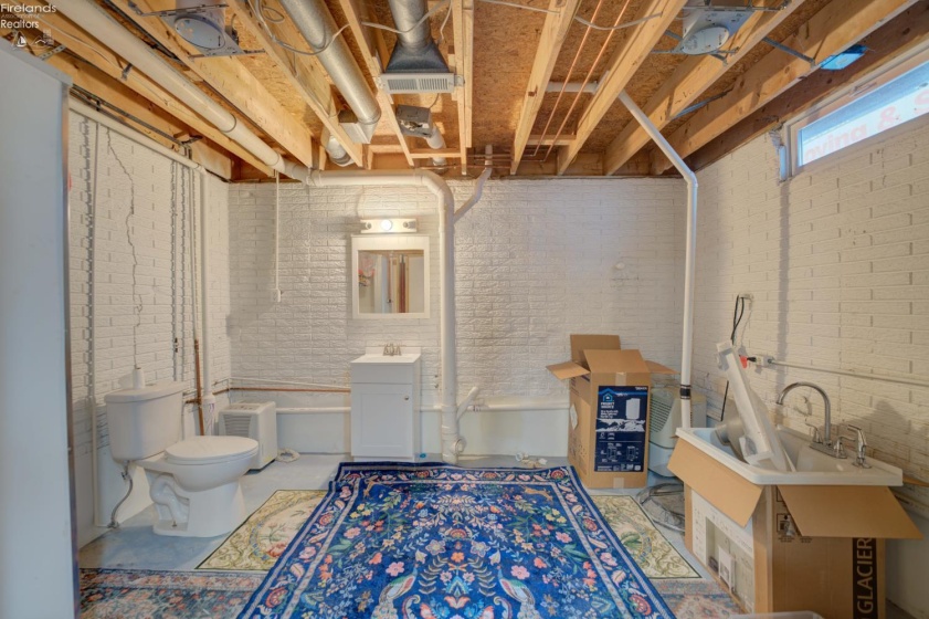 1460 Lexington, Vermilion, 44089, 4 Bedroom Bedrooms, ,5 BathroomBathrooms,Residential,For Sale,Lexington,20263264
