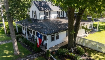 535 Elm Avenue, Lakeside, 43440, 4 Bedroom Bedrooms, ,3 BathroomBathrooms,Residential,For Sale,Elm,20263295