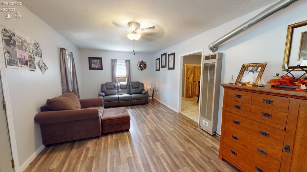 1237 Fairfax Avenue, Mansfield, 44906, 5 Bedroom Bedrooms, ,2 BathroomBathrooms,Residential,For Sale,Fairfax,20263435