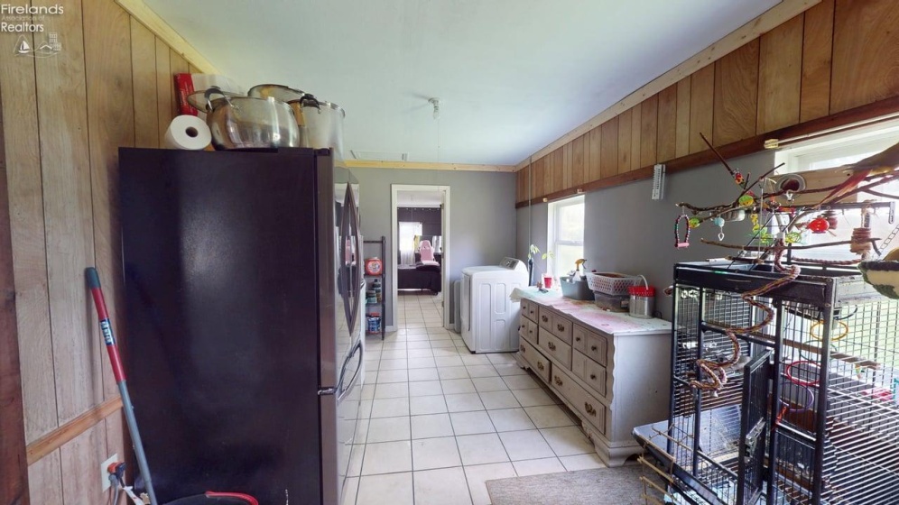 1237 Fairfax Avenue, Mansfield, 44906, 5 Bedroom Bedrooms, ,2 BathroomBathrooms,Residential,For Sale,Fairfax,20263435