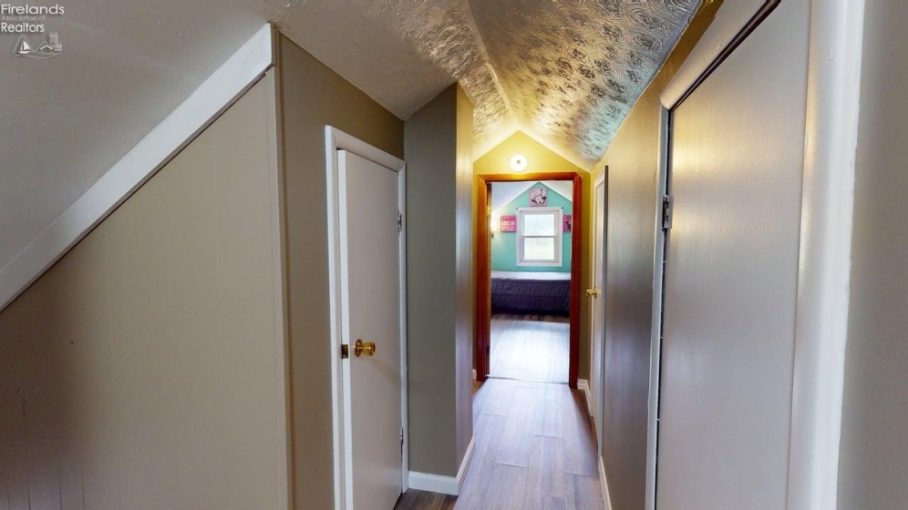 1237 Fairfax Avenue, Mansfield, 44906, 5 Bedroom Bedrooms, ,2 BathroomBathrooms,Residential,For Sale,Fairfax,20263435