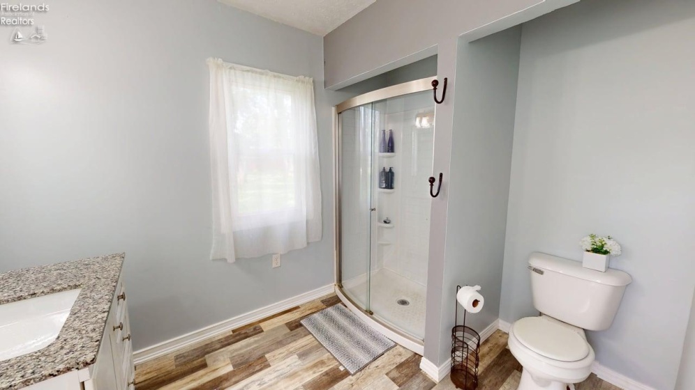 1237 Fairfax Avenue, Mansfield, 44906, 5 Bedroom Bedrooms, ,2 BathroomBathrooms,Residential,For Sale,Fairfax,20263435