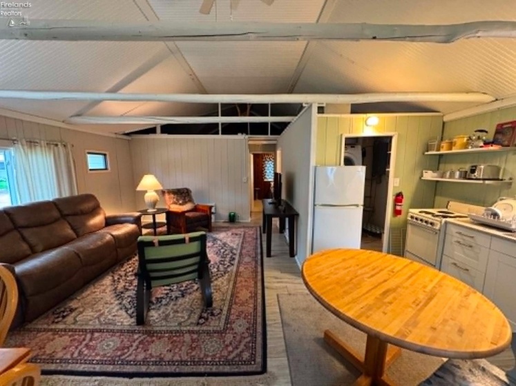 219 Munsee Place, Huron, 44839, 2 Bedrooms Bedrooms, ,1 BathroomBathrooms,Residential,For Sale,Munsee,20263469