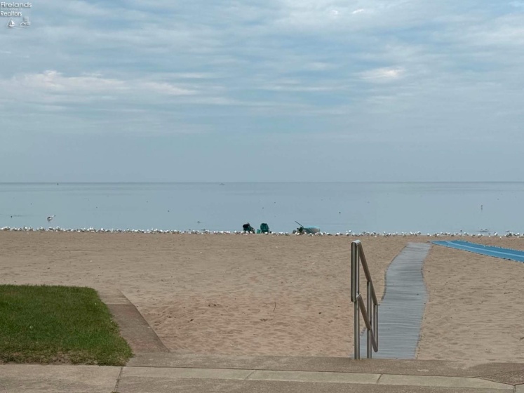 219 Munsee Place, Huron, 44839, 2 Bedrooms Bedrooms, ,1 BathroomBathrooms,Residential,For Sale,Munsee,20263469